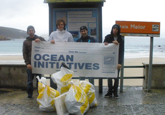 Crónica da Limpeza en Malpica - Iniciativas Oceánicas 2010