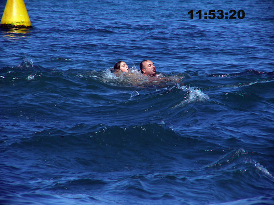 S.O.S! Rescate surfeiro en Foxos