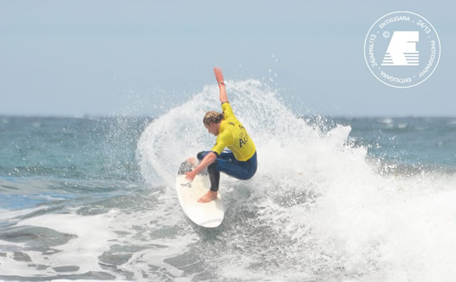 Galería de fotos do Pro A Coruña Surf Fest - Andrea Entxugara